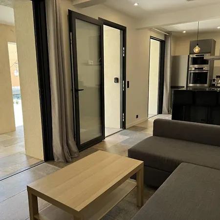 Olivier Apartment *